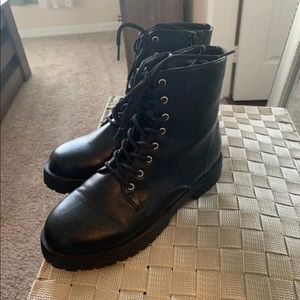 Doc Martens Dupes